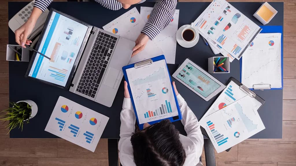 How Can Digital Marketing Strategy Improve Ecommerce Conversion Rates?
