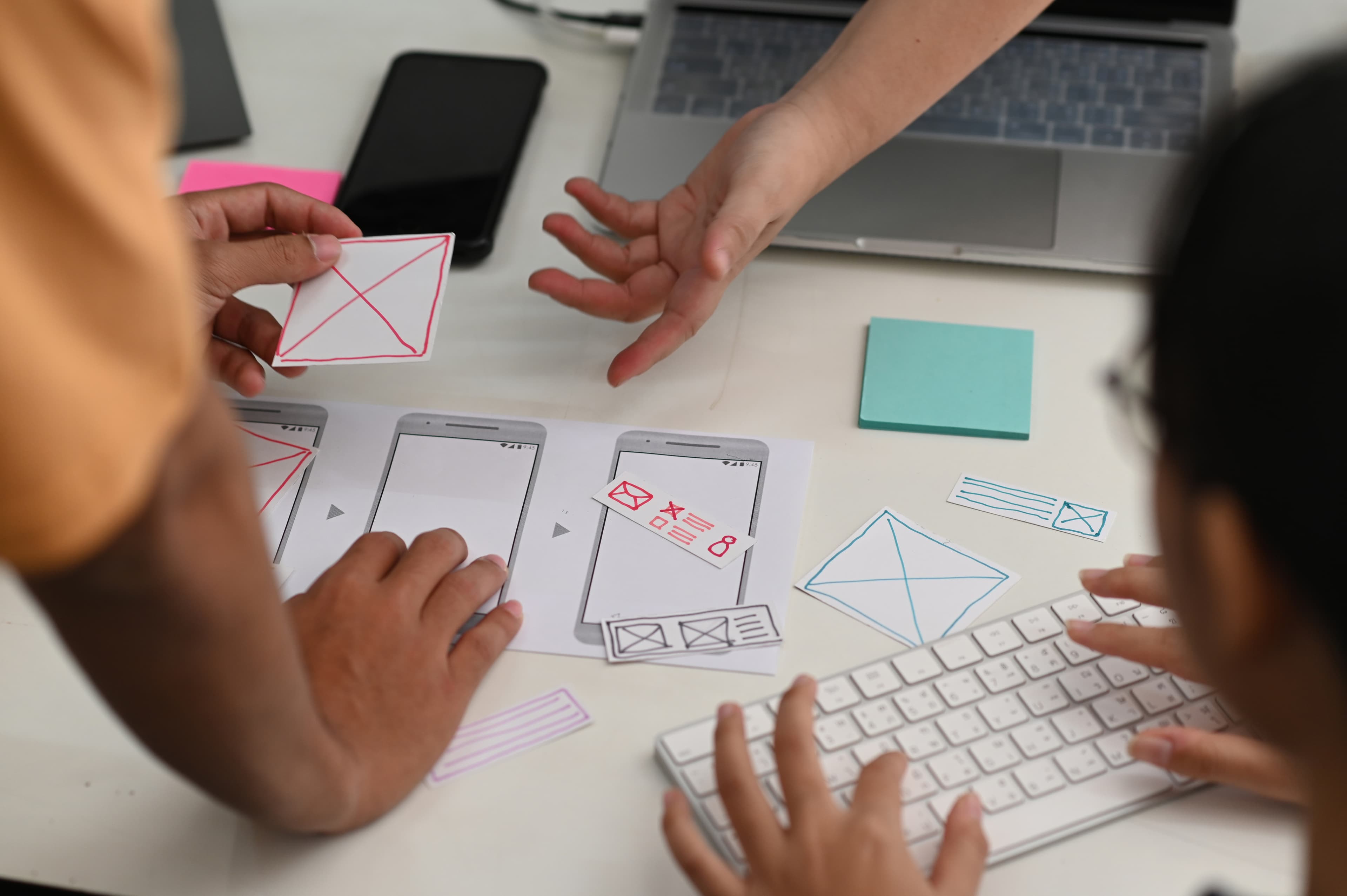 UX Mistakes: 12 Patterns Quietly Draining Revenue from Your eCommerce Store in 2026